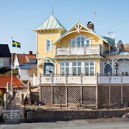 Strandflickornas Annex Gula Villan Lysekil Exterior photo